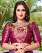 Women Jacquard Saree With Unstitched Blouse - Image 5